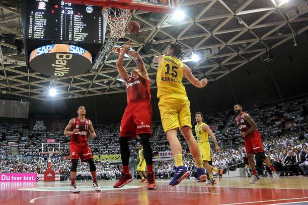 尔西后防线 尔西后防线