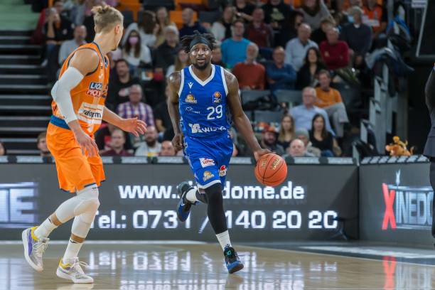 高奖金吸引 高奖金吸引