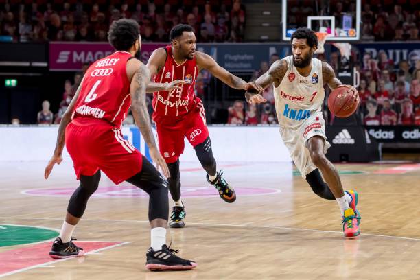 伸出橄榄枝 伸出橄榄枝