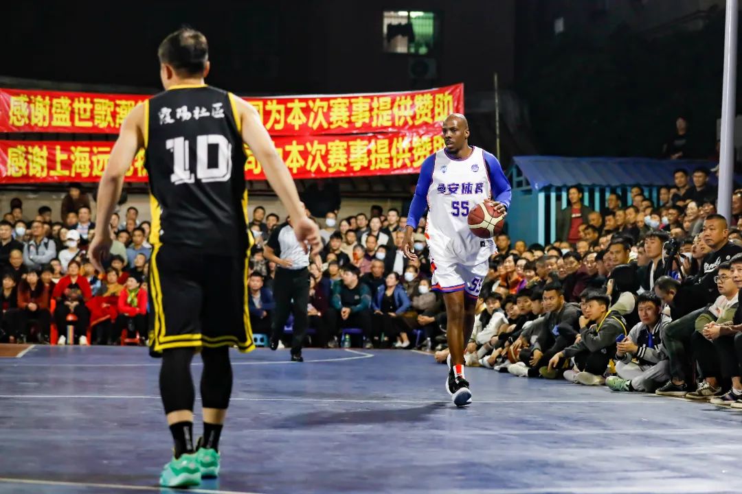 中国队在亚 中国队在亚